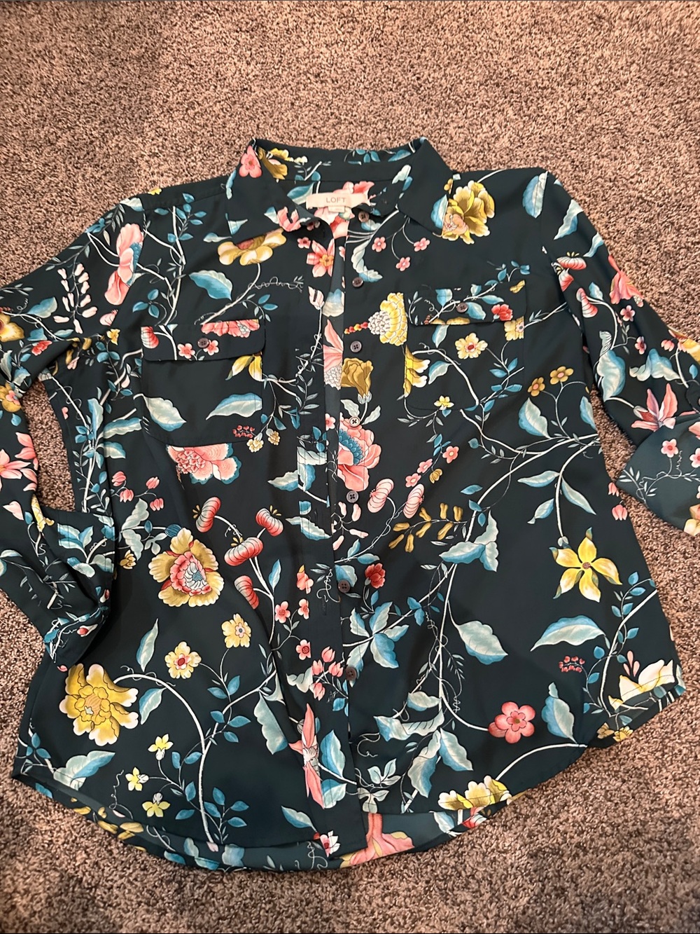 Beautiful!!! LOFT Dark Teal Floral Button-Down Blouse size L.